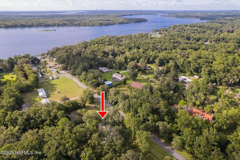 115 Troupe Rd, San Mateo, FL 32187