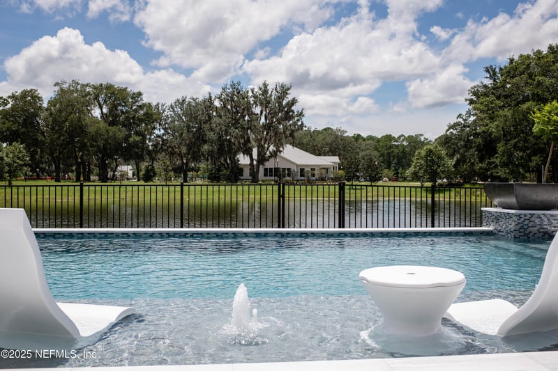 167 Red Barn Rd, St Augustine, FL 32092