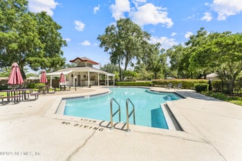 11889 Clearwater Oaks Dr, Jacksonville, FL 32223