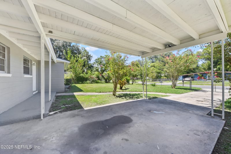 9028 Castle Blvd, Jacksonville, FL 32208