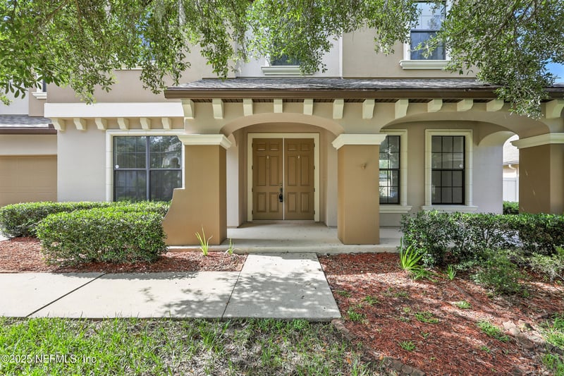 2536 Tuscan Oaks Ln, Jacksonville, FL 32223