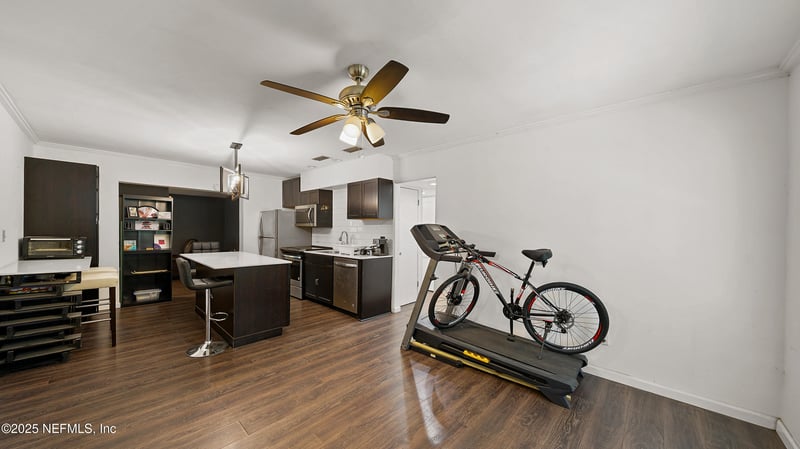 10555 Rutgers Rd, Jacksonville, FL 32218