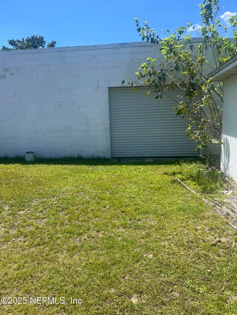 6439 Restlawn Dr, Jacksonville, FL 32208