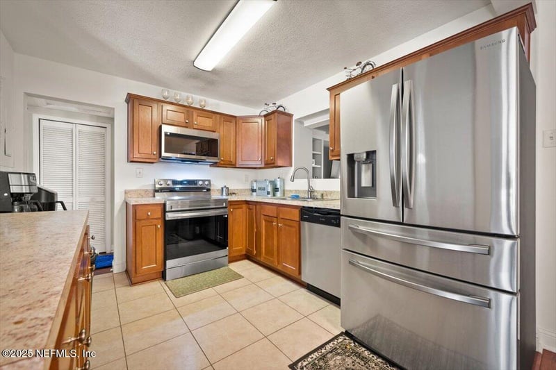 6564 Ector Pl, Jacksonville, FL 32211