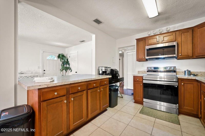 6564 Ector Pl, Jacksonville, FL 32211