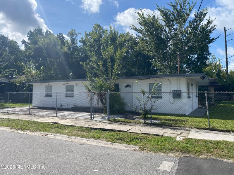 921 Canal St, Jacksonville, FL 32209