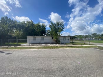 921 Canal St, Jacksonville, FL 32209