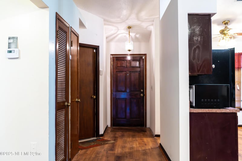 11339 Island Shore Dr, Jacksonville, FL 32218