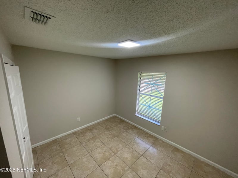 1549 Ibis Dr, Orange Park, FL 32065
