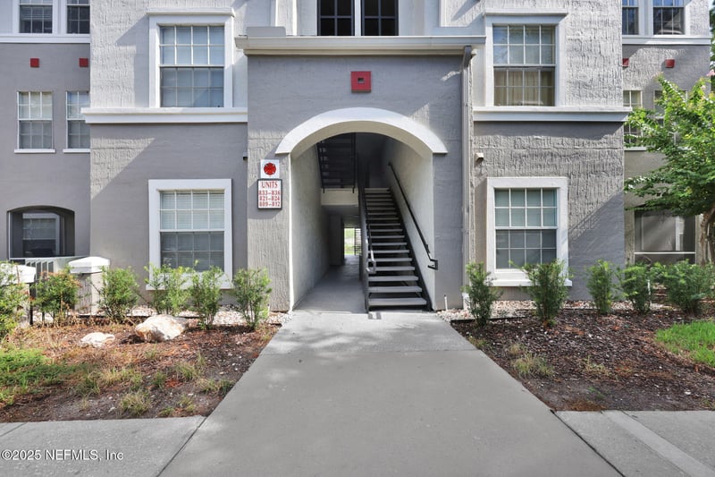 3591 Kernan Blvd #811, Jacksonville, FL 32224