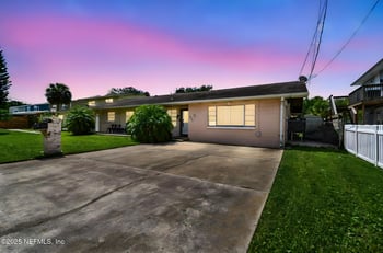 211 Arricola Ave, St Augustine, FL 32080