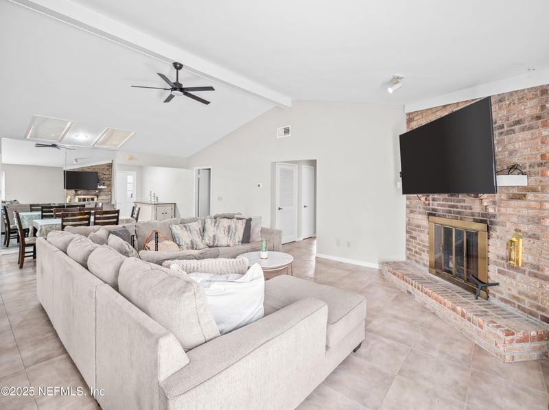 4442 Forest Haven Dr, Jacksonville, FL 32257