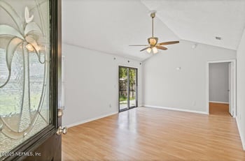 2405 Bluffton Dr, Jacksonville, FL 32224