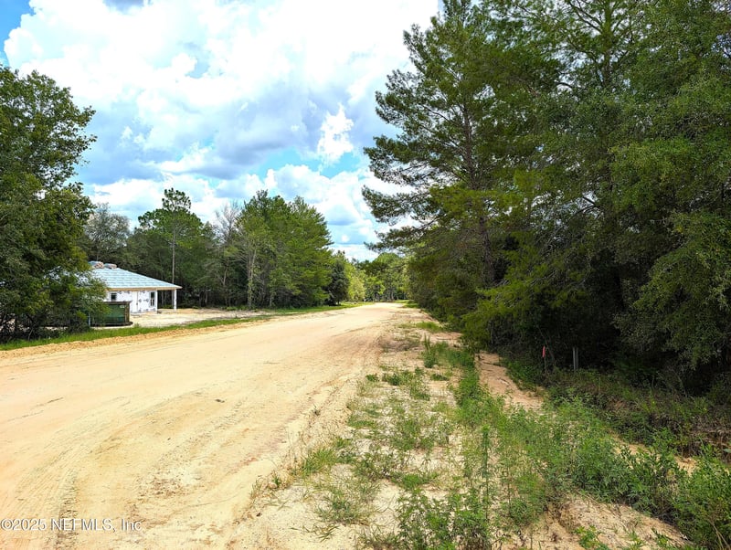 5635 Cherokee St, Keystone Heights, FL 32656