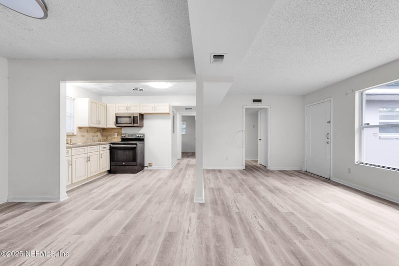 2115 Patou Dr, Jacksonville, FL 32210