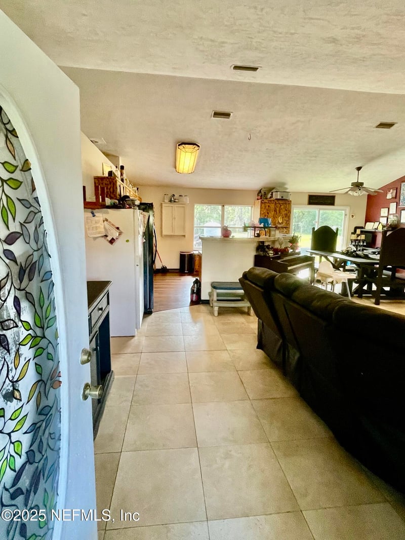 5615 Campo Dr, Keystone Heights, FL 32656