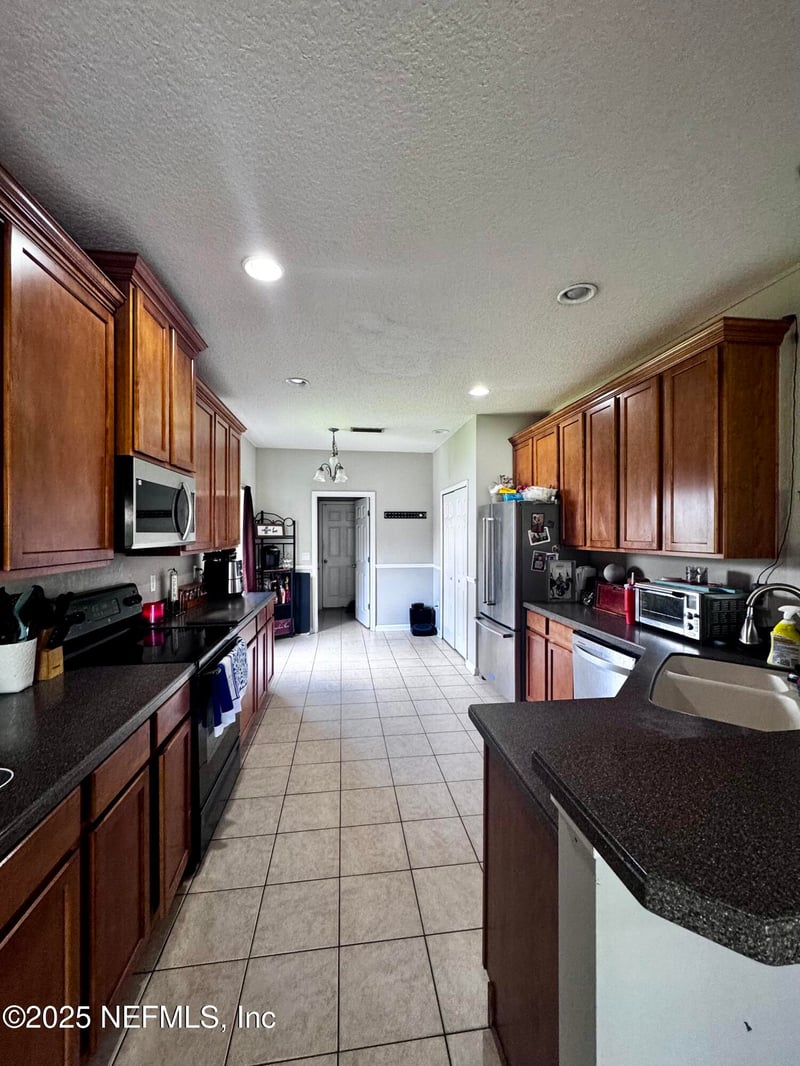 8348 Candlewood Cove Trl, Jacksonville, FL 32244