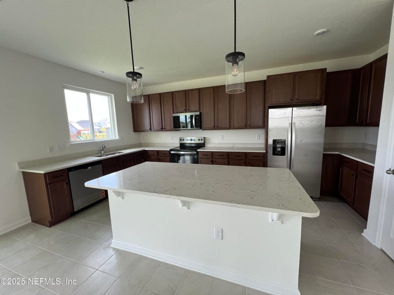 641 Panther Lake Pw, Jacksonville, FL 32221