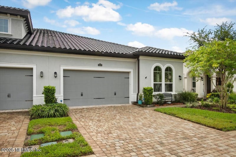 2937 Lucena Ln, Jacksonville, FL 32246