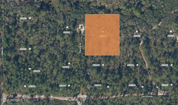 708 Squares Rd, Palatka, FL 32177