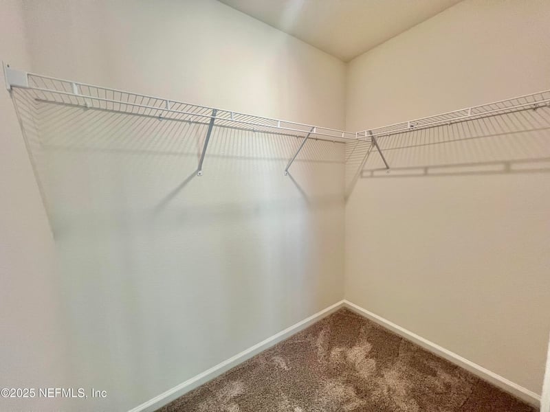 718 Panther Lake Pw, Jacksonville, FL 32221