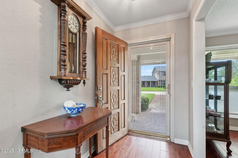 8205 Hidden Lake Dr, Jacksonville, FL 32216