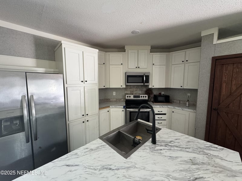 118 Lariat Dr, Florahome, FL 32140