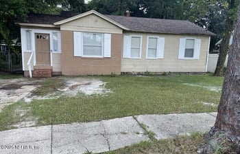 8037 Marion Cir, Jacksonville, FL 32208