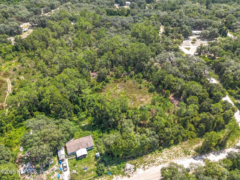 108 Bream Dr, Interlachen, FL 32148