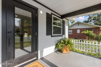 617 9th St, Fernandina Beach, FL 32034