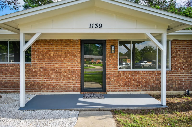1139 Santiago Dr, Jacksonville, FL 32221