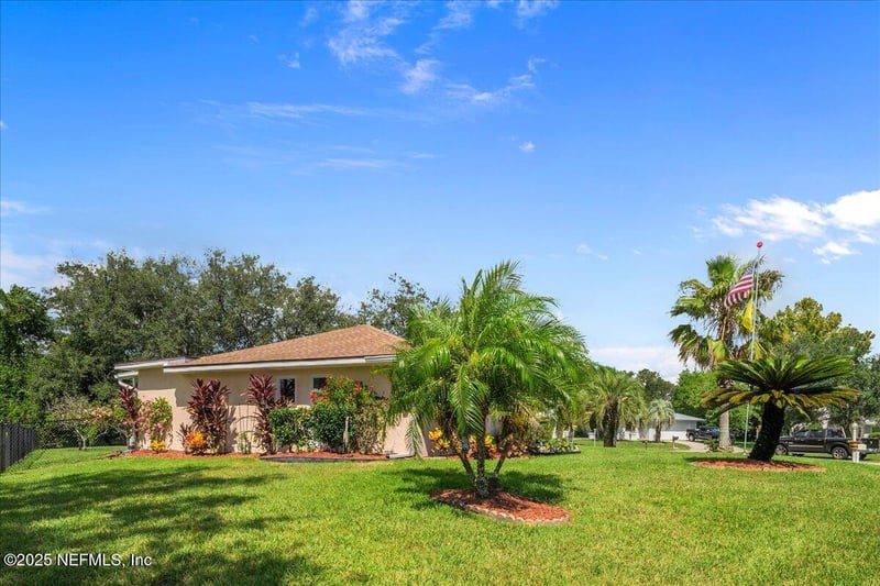 696 Bahia Dr, St Augustine, FL 32086