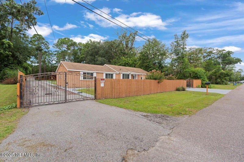 1420 Bertha St, Jacksonville, FL 32218