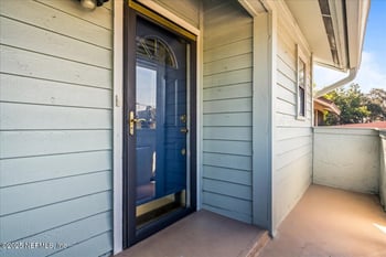 162 Governor St #206, Green Cove Springs, FL 32043