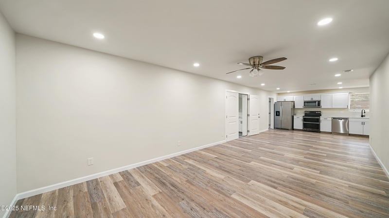 8524 Lincrest Dr, Jacksonville, FL 32208