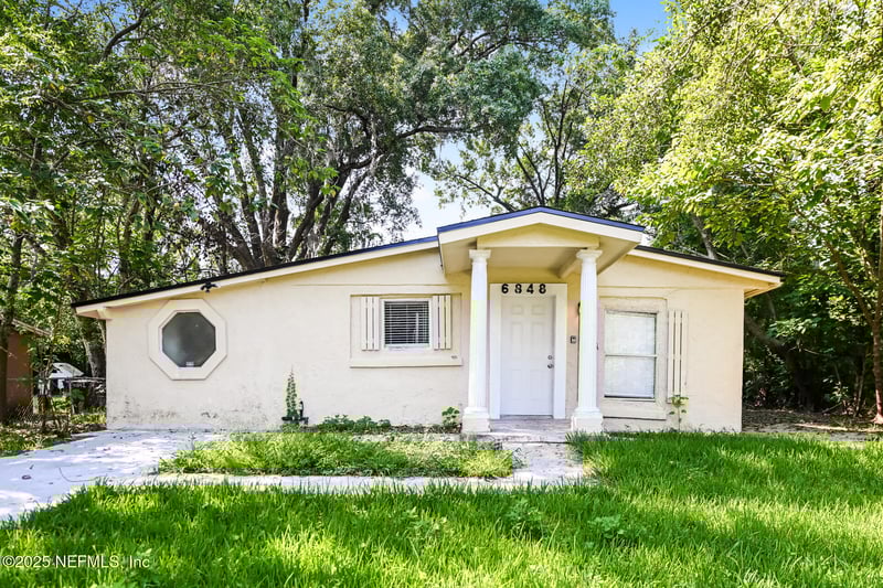 6848 Tinkerbell Ln, Jacksonville, FL 32210