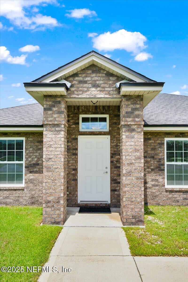 53347 Clear Lake Dr, Callahan, FL 32011