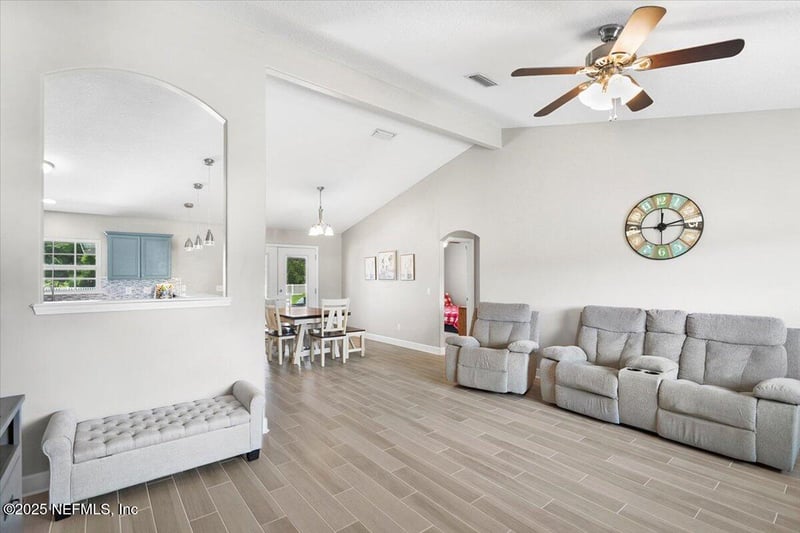 53347 Clear Lake Dr, Callahan, FL 32011