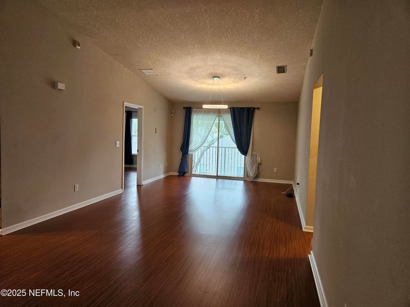 7036 Deer Lodge Cir #106, Jacksonville, FL 32256