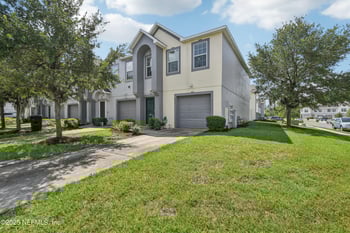 3210 Brookasher Dr, Jacksonville, FL 32218