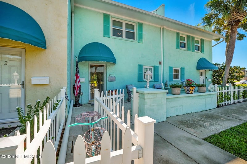 2233 Seminole Rd #3, Atlantic Beach, FL 32233