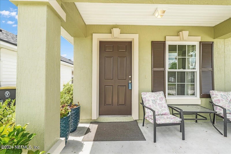 9876 Sailor Dr, Jacksonville, FL 32221