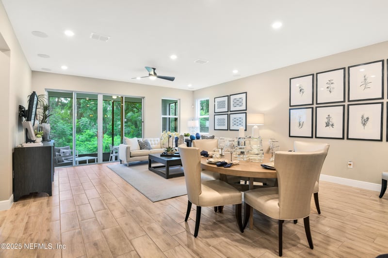 332 Alexandrite St, Deland, FL 32720