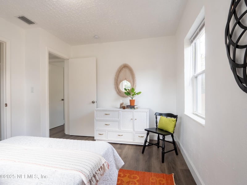 5349 Redrac St, Jacksonville, FL 32205