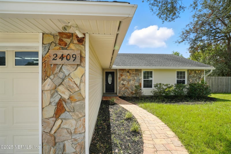 2409 Balsamwood Ct, Orange Park, FL 32065