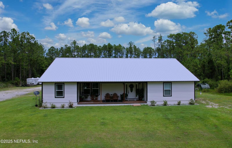 117 Dixie St, Palatka, FL 32177