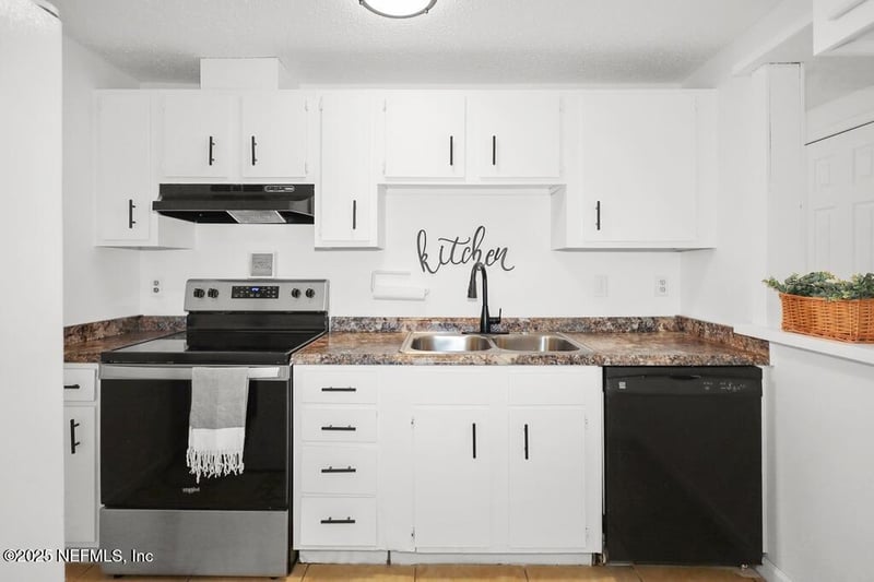 2658 Sunrise Village Dr #C, Orange Park, FL 32065