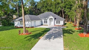 10892 Peaceful Harbor Dr, Jacksonville, FL 32218