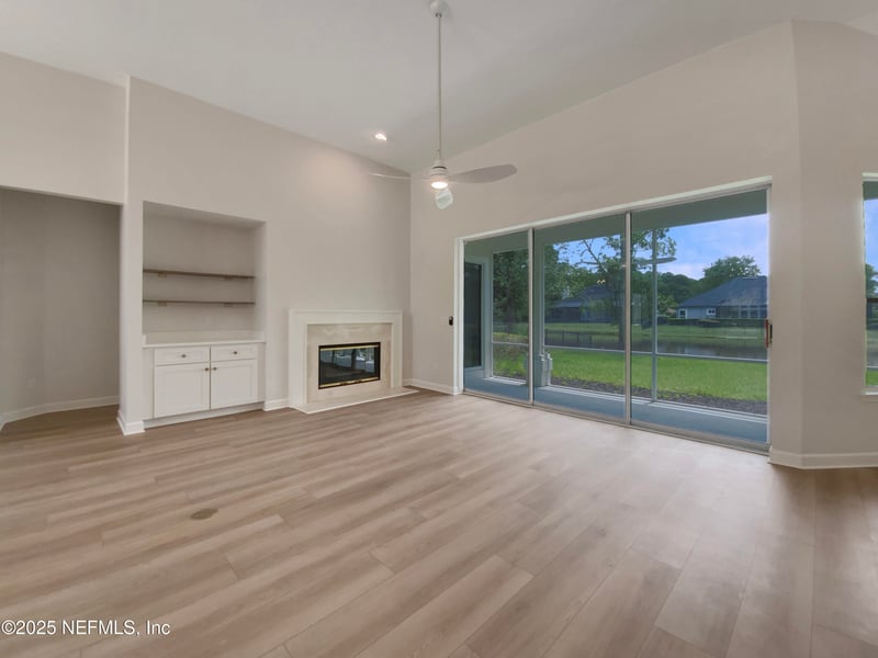 12882 Biggin Church Rd, Jacksonville, FL 32224