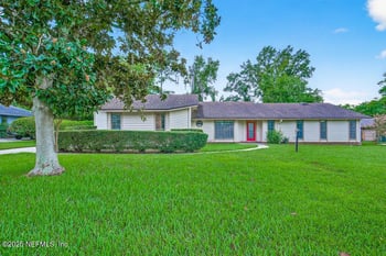 798 Cameron Dr, Orange Park, FL 32073